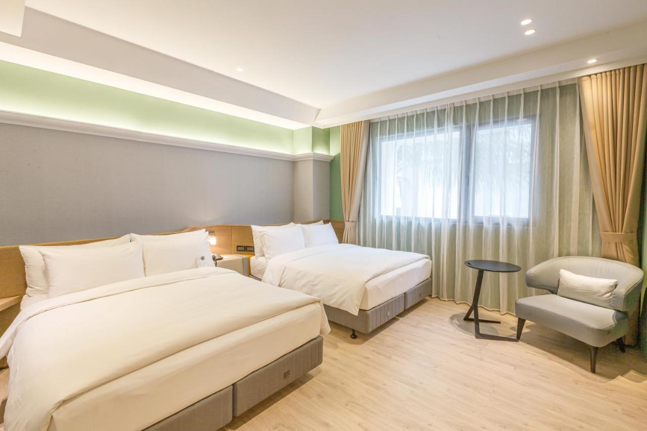 Bed and Breakfast 墾丁耳東華苑erdong Manor Exterior foto